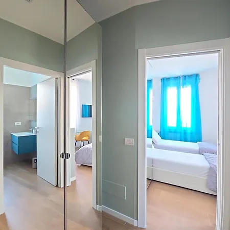 M4 Center - Design Washington - Self Check In - Wifi - Balcony - Ac - Milanoflats Διαμέρισμα *