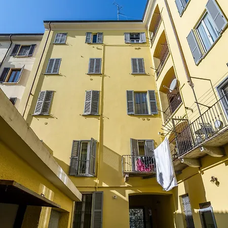 Apartman Cozy Studio Apt In The Heart Of Navigli - 10Min Duomo Milánó