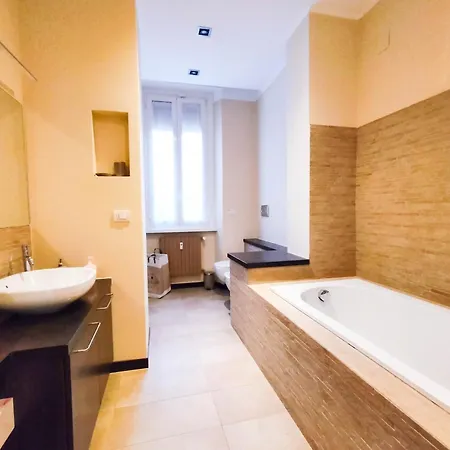 Oasis Of Design And Comfort With Terrace