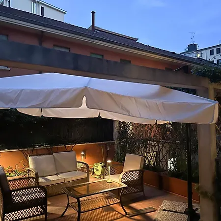 Oasis Of Design And Comfort With Terrace * ミラノ