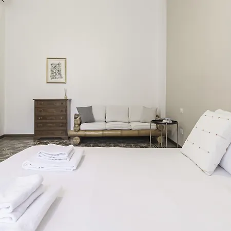Italianway Easy - Ozieri 7 * Milánó