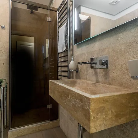 Lejlighed Joivy Elegant For 2 Near Duomo Di *