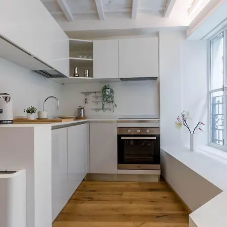 Joivy Fulcorina * ميلان