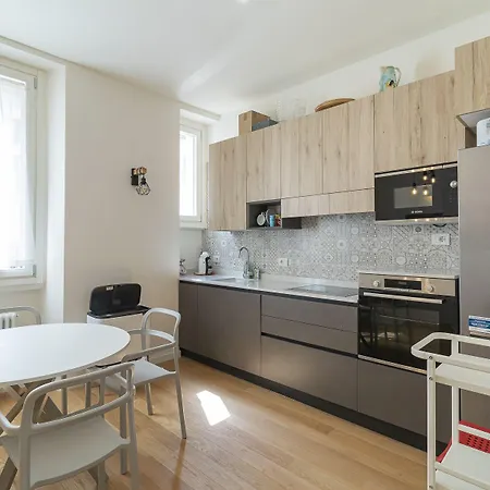 Joivy Cosy 1-bed Near Milano