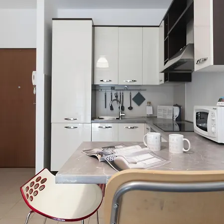 Italianway Easy - Zuretti 32 Milano