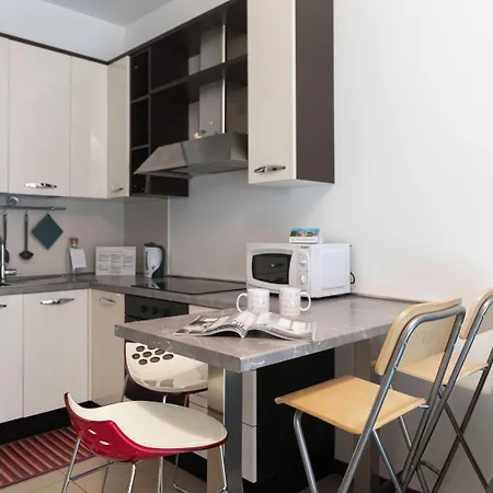 Apartment Italianway Easy - Zuretti 32 Milan