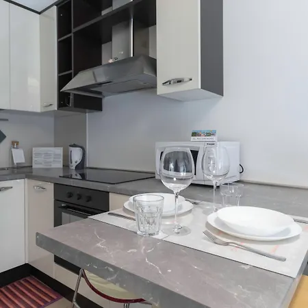 Italianway Easy - Zuretti 32 Apartament
