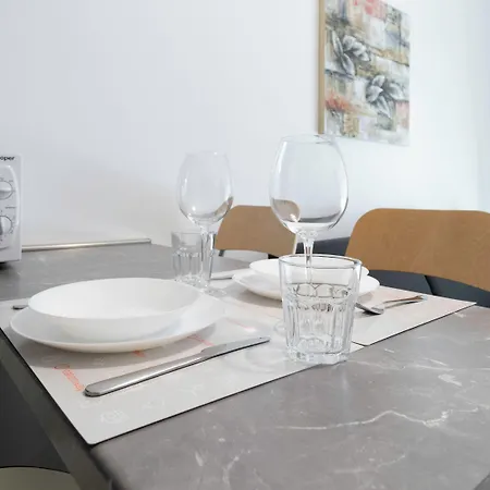 Italianway Easy - Zuretti 32 Апартаменты *