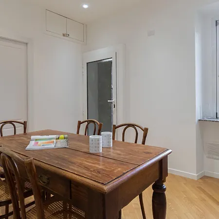 Apartment Italianway Easy - Garibaldi 40