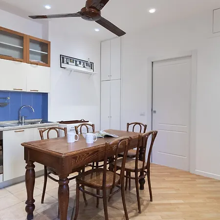 Italianway Easy - Garibaldi 40 Apartment *