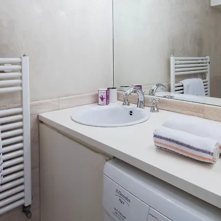 Joivy Lovely Flat For 5 Close To Sforzesco Castle Apartament