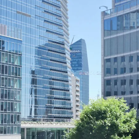 Joivy Superb Flat, 2 Balconies & Skyscrapers View Daire Milano