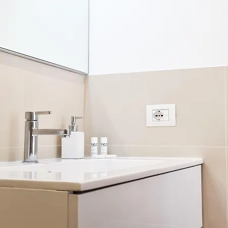 Joivy Superb Flat, 2 Balconies & Skyscrapers View 公寓 米兰