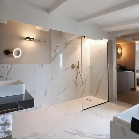 Апартаменты Prestige Boutique - Piazza Duomo View