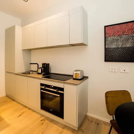 Daire Luxury Suite-hosted By Sweetstay