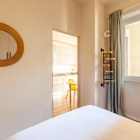 Easyhomes - Vincenzo Monti *