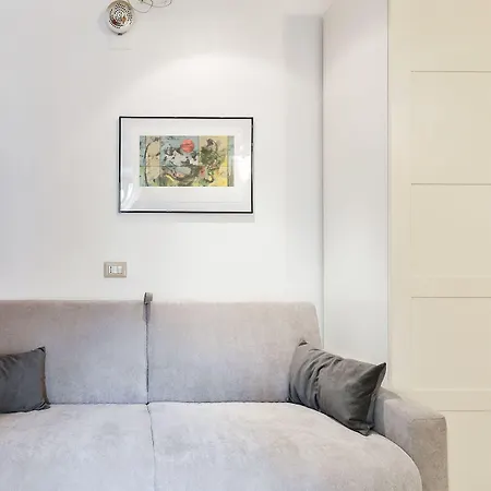 Joivy Beautiful For 2 Near Sempione Park شقة