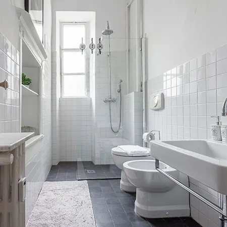 Lejlighed Joivy Elegant Flat With Balcony Milano