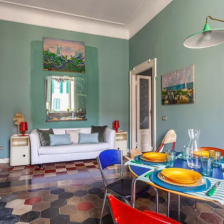 Joivy Elegant Flat With Balcony Διαμέρισμα Μιλάνο