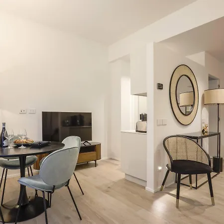 Repubblica I-hosted By Sweetstay Apartment Milan