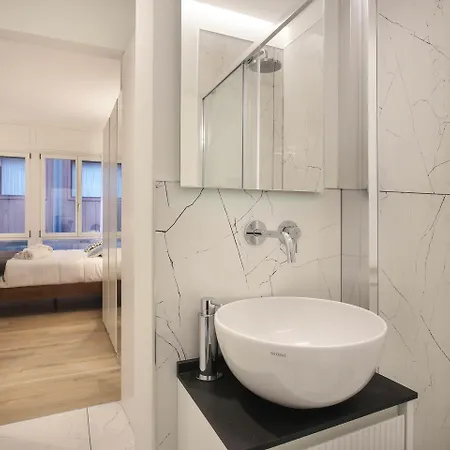 Repubblica I-hosted By Sweetstay Apartment Milan
