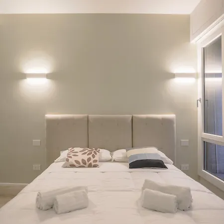 Repubblica I-hosted By Sweetstay Apartment Milan