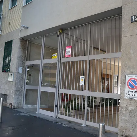 Joivy Lovely For 4 Next To Bus And Metro Station Apartmán Milán