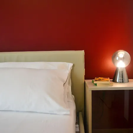 Apartmán Joivy Lovely For 4 Next To Bus And Metro Station