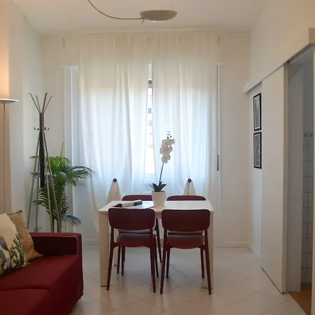 Joivy Lovely For 4 Next To Bus And Metro Station Appartement *