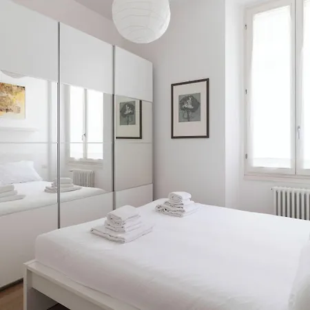 Italianway Easy - Sarpi 10 B Apartment Milan