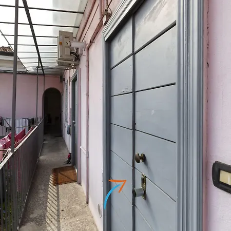 Apartment Pit Stop - Navigli