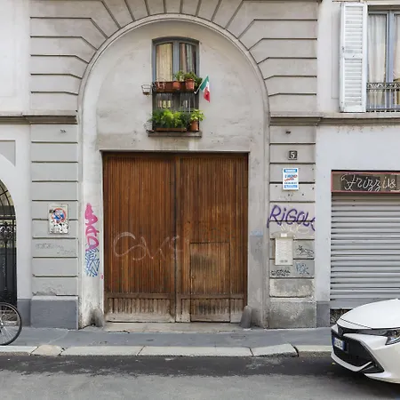 Pit Stop - Navigli Apartment Milan