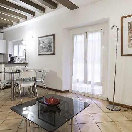 Italianway Easy - Tadino 13 B Appartement