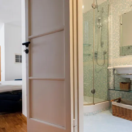 Italianway Easy - Volta 20 Apartment *