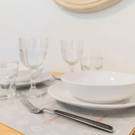 Atto Vannucci 15 B Apartamento