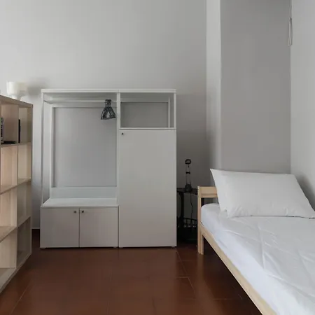 Italianway Easy - Sanfelice 10 Milán