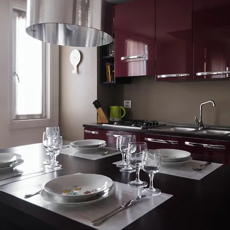 Apartament Italianway Easy - Dallongaro 24 *