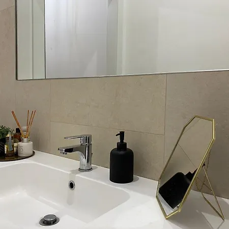 Urban Flat - Visconti 10/2 Διαμέρισμα *