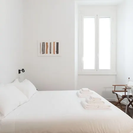 Italianway Easy - Jacopo Dal Verme 4 Apartmán *