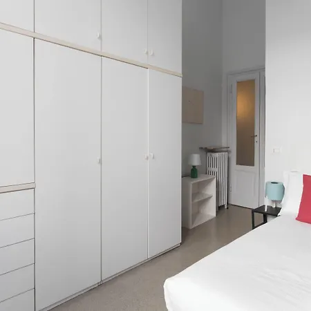 Piazza Lima 1 Милан