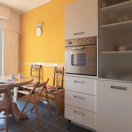 Apartamento Italianway Easy - De Sanctis 14 *