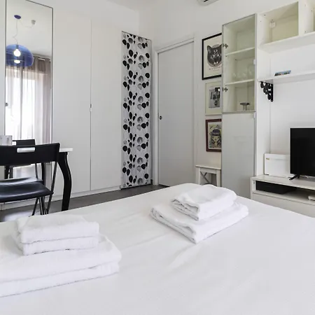 Italianway Comfort - Voghera 11 B דירה *
