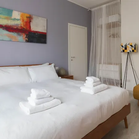 Italianway Easy - Maggi 6 B * ميلان