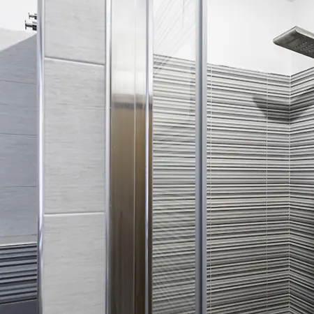 Italianway Easy - Piceno 44 * Milán