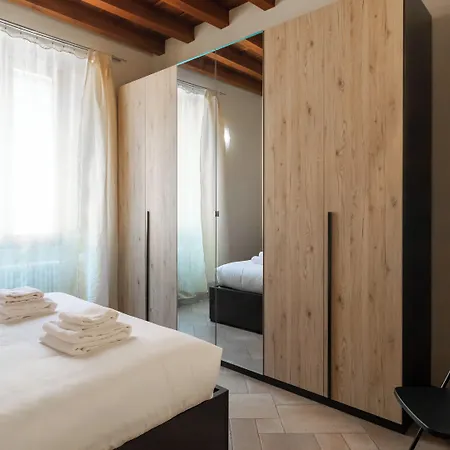 Italianway Easy - Muratori 8 Apartment *