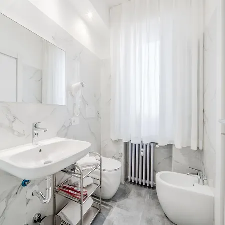 Navigli بيت ضيافة 4*