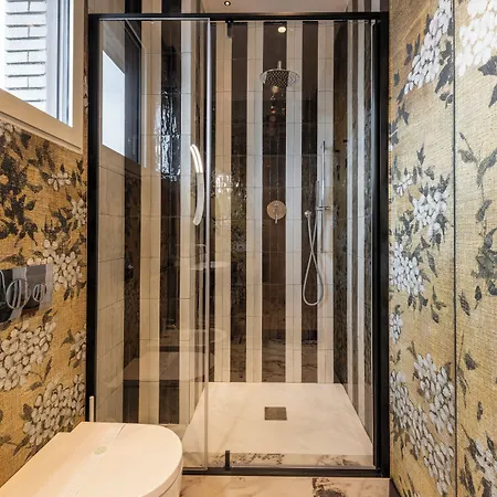Royal - Centro Brera Апартаменты