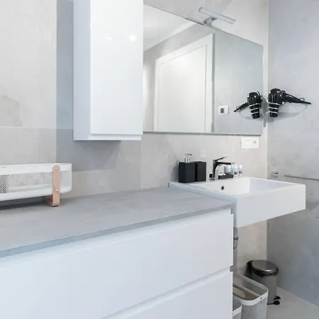 Italianway Comfort - Compagnoni 12 - Mir... Milaan