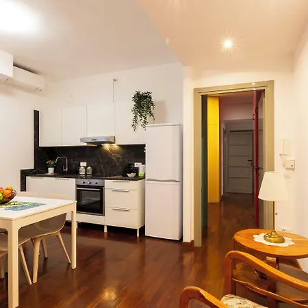 Apartment Rainbow - Citylife