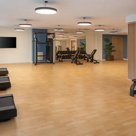 Courtyard By Marriott Linate Hotel 4*